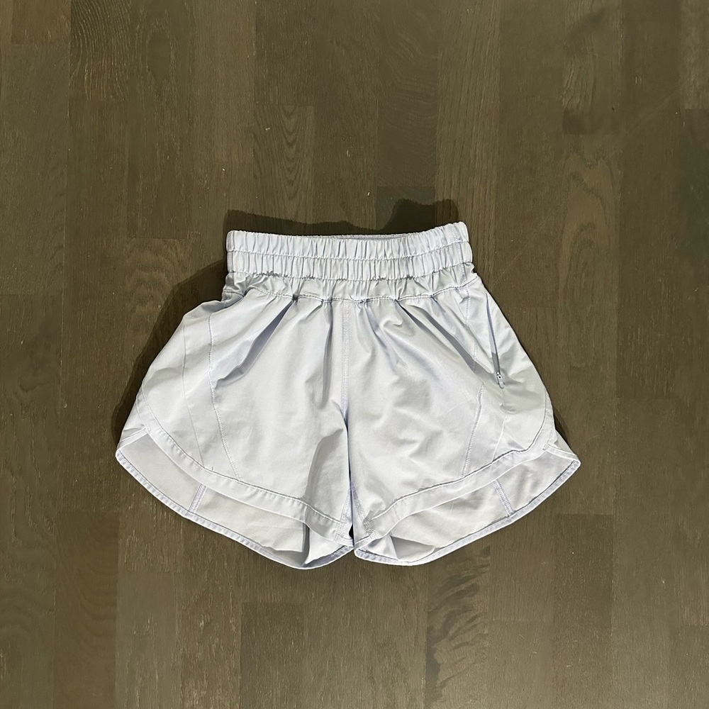 Lululemon Athletica blue linen hotty hot shorts high rise